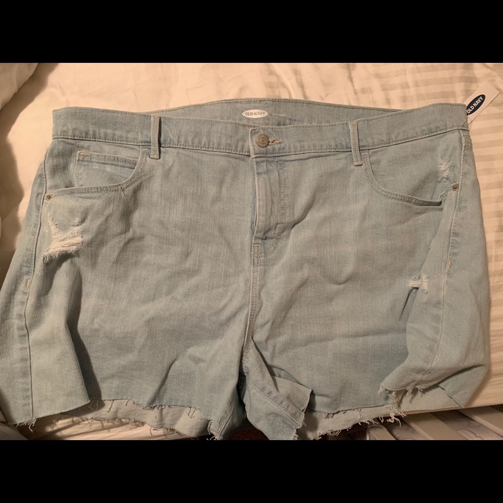 Old navy distressed cut off shorts-never worn